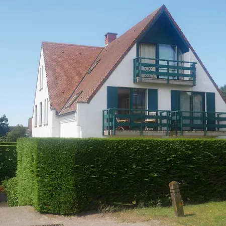 Chateau Petit Sable 0101