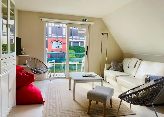 Chateau Petit Sable 0101 *